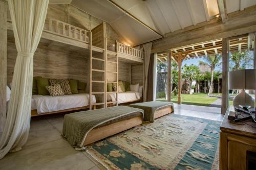 5 Star Villa For Rent In Bali, Bali Villa 2008
