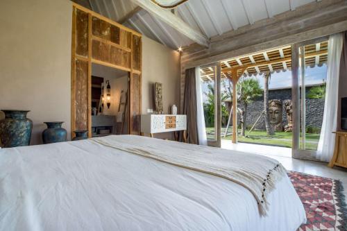 5 Star Villa For Rent In Bali, Bali Villa 2008