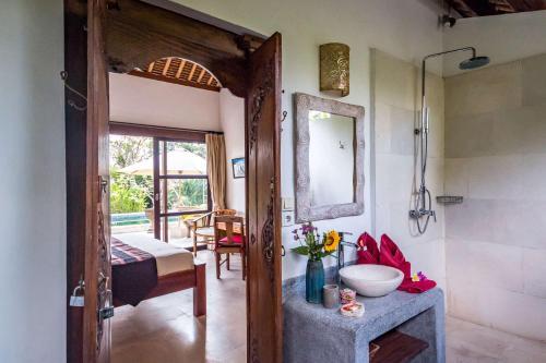 Beautiful Villa With Private Pool, Bali Villa 2029