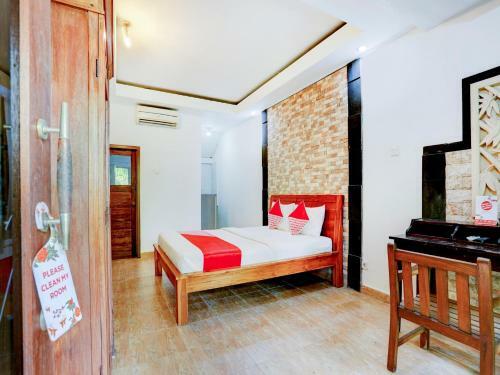 Hotel Oyo 90167 Kubu Gdk Pertiwi
