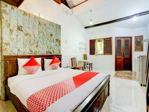 Hotel Oyo 90167 Kubu Gdk Pertiwi