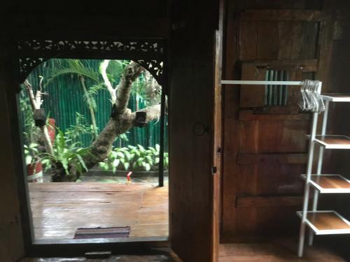 Hostal Javanaise House