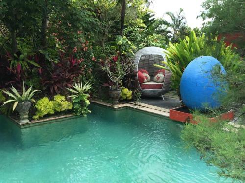 Hostal Javanaise House