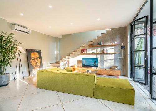 2 Bedroom Modern Villa With Private Pool In Canggu