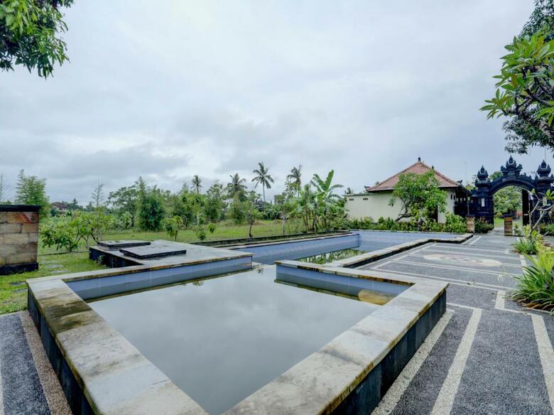 Oyo 1762 Hotel Astiti Graha Tanah Lot