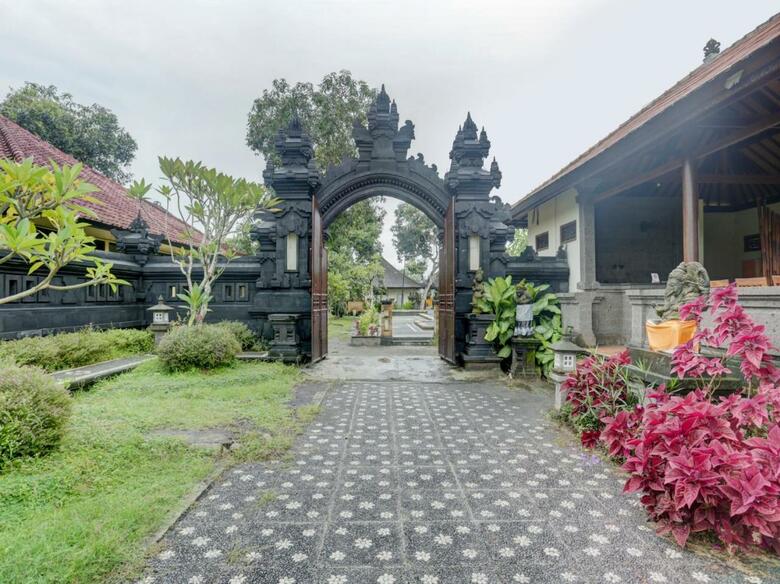 Oyo 1762 Hotel Astiti Graha Tanah Lot