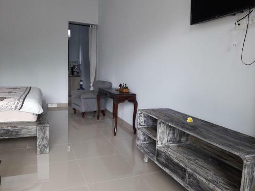 Hostal Jumahe Homes Located On Central Bukit In South Kuta Which Surrounded By Beach