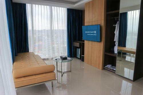 Hotel Golden Tulip Springhill Lampung