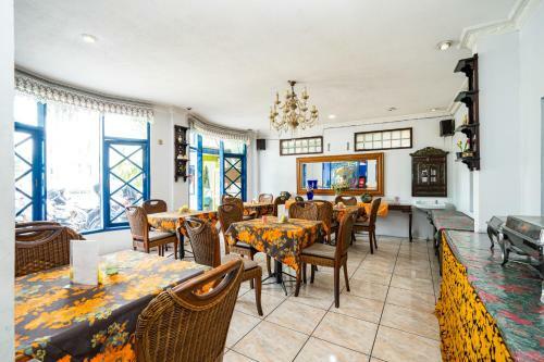Hostal Reddoorz Near Istana Bogor