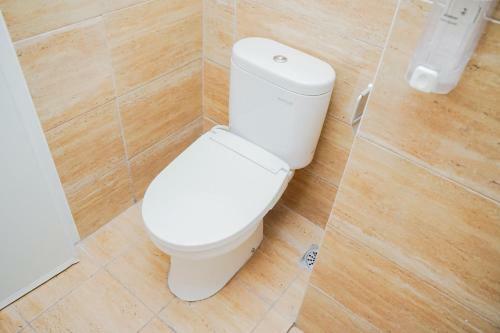 Best And Spacious Studio Room Bintaro Plaza Apartment By Travelio