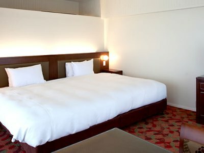 Hotel Okinawa Kariyushi Beach Resort Ocean Spa