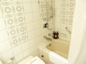 Hotel Okinawa Kariyushi Beach Resort Ocean Spa