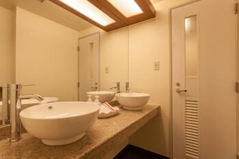 Hotel Okinawa Kariyushi Beach Resort Ocean Spa