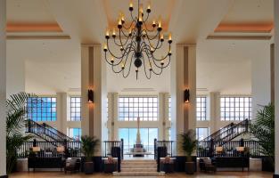 Hotel Monterey Okinawa Spa & Resort
