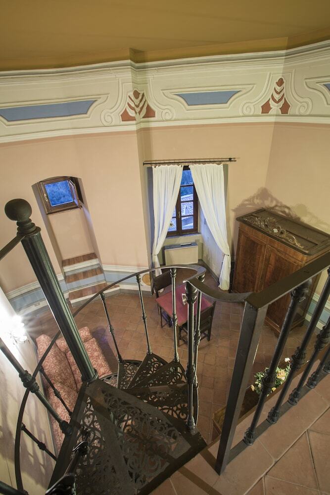 Hotel Castello Costaguti