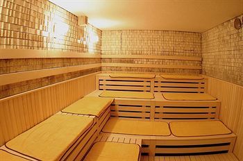 Suwa Lakeside Hotel