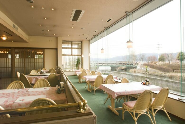 Rako Hananoi Hotel