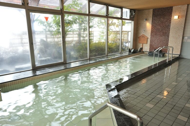 Rako Hananoi Hotel