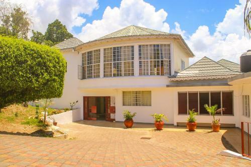 Hostal Villa Roma Guest House