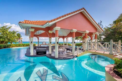 Hotel Jewel Dunn's River Beach Resort & Spa
