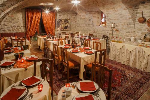 Hotel Castello Di Sinio