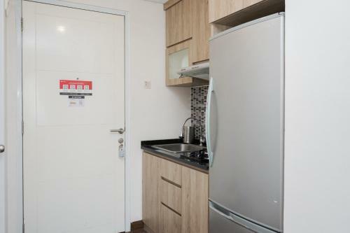 Comfortable 2br Apartment At Bintaro Plaza Residence By Travelio