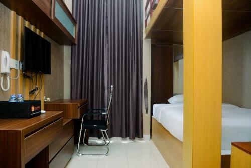 Simply And Cozy Studio At Dave Apartment By Travelio