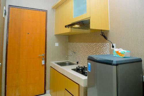 Simply And Cozy Studio At Dave Apartment By Travelio