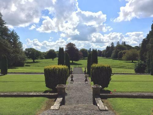 Hostal Clonalis House - Guesthouse