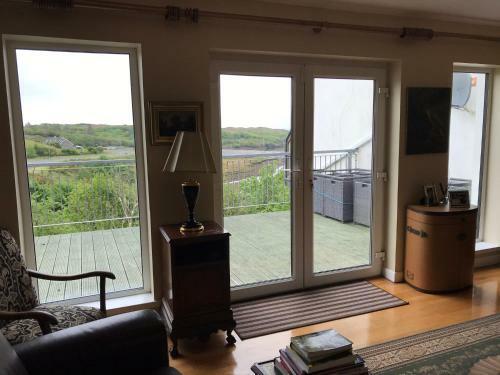 Cottage 360 - Clifden