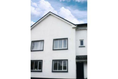 Railway Townhouse, Clifden