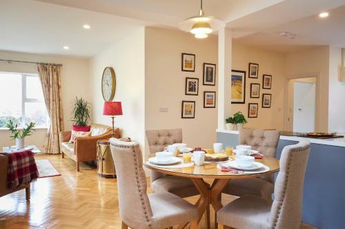 Luxury Lodges In Doolin Village With Hot Tubs