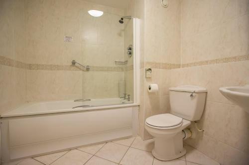 Citywest Aparthotel