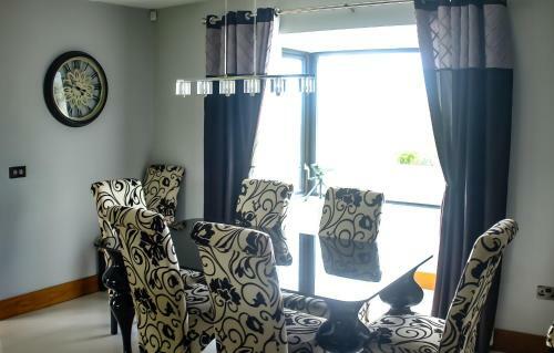 House By The Sea & Golf Course