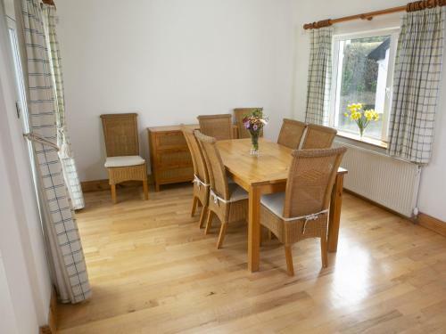 Lough Derg Holiday Lodge