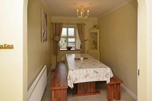 Holiday Home Renvyle - Eir02104d-f