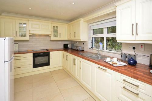 Holiday Home Renvyle - Eir02104d-f