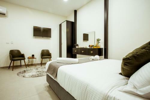 The Negev Hotel By Domus
