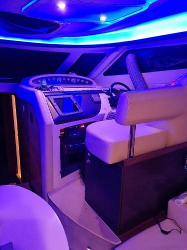 Luxury Yacht Eilat - ?????? ??????? ????