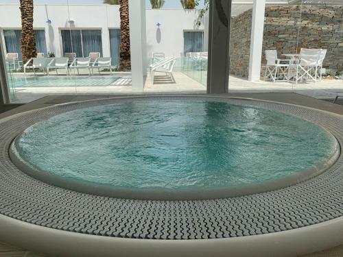 Milos Hotel Dead Sea
