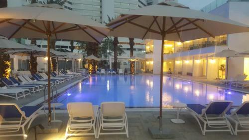 Milos Hotel Dead Sea