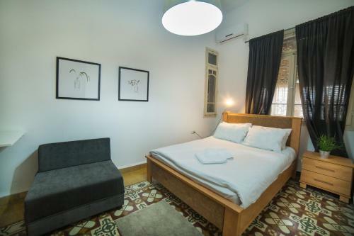 Hostal Corner 11