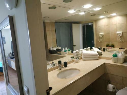 Apartamento Sea Tower Haifa - Almog Building