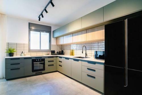 Apartamento Modern W/balcony Over Looking The Sunset & The Sea