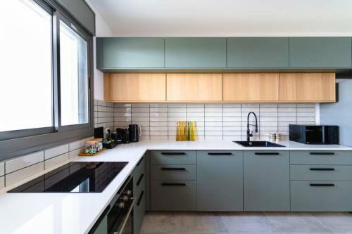 Apartamento Modern W/balcony Over Looking The Sunset & The Sea