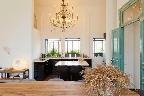 Luxe Jaffa 1 Bed Apartment By Sea N' Rent