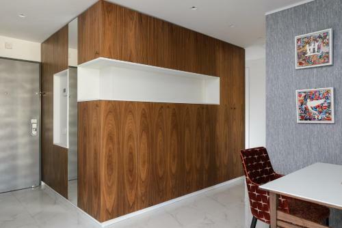 Luxury & Design Apartment - Steps To The Beach