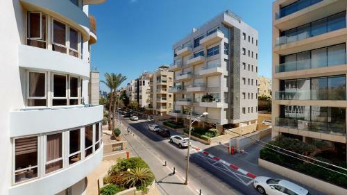Apartamento Gordon Beach 2br Duplex By Holyguest