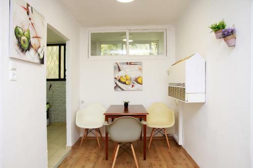 Alfa Apartments - Next To Assuta Dakar Street