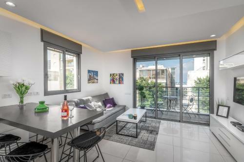 Apartamento Ben Yehuda Cosy 2bdr & Parking Close The Beach
